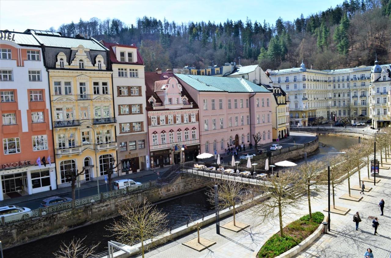 Hotel Renesance Krasna Kralovna Karlovy Vary Dış mekan fotoğraf