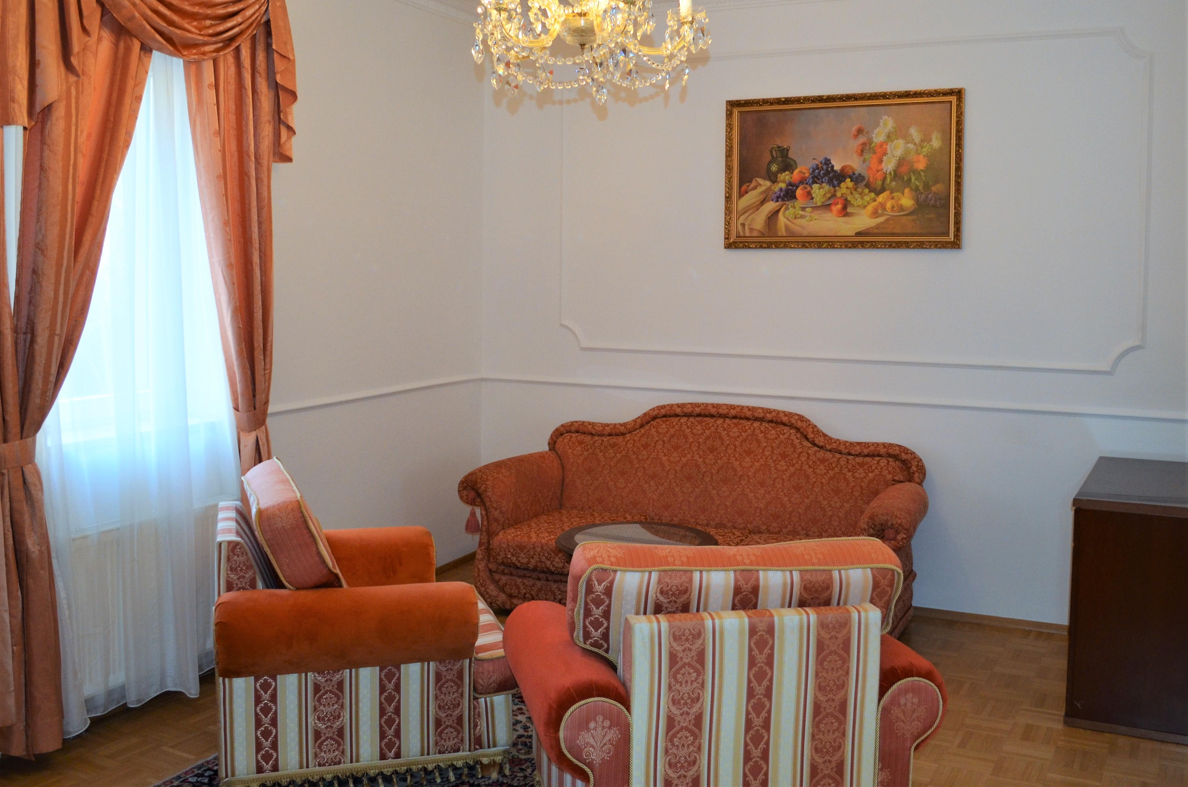 Hotel Renesance Krasna Kralovna Karlovy Vary Dış mekan fotoğraf